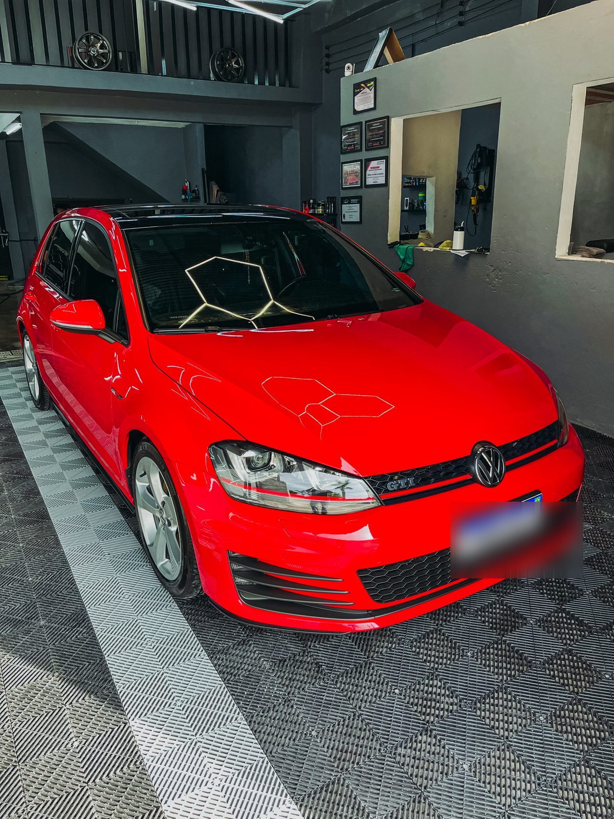Carro vitrificado com brilho espelhado — Moraes Wash